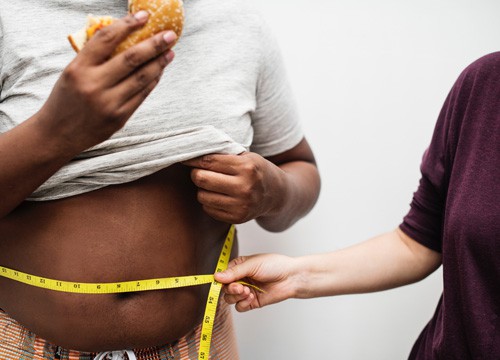 ทำไมคนเราถึงอ้วนในช่วงวัยกลางคน